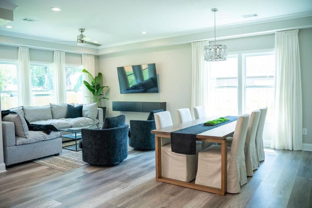 Brand New: Urban Oasis 5 Min From Mercedes Benz Атланта Экстерьер фото